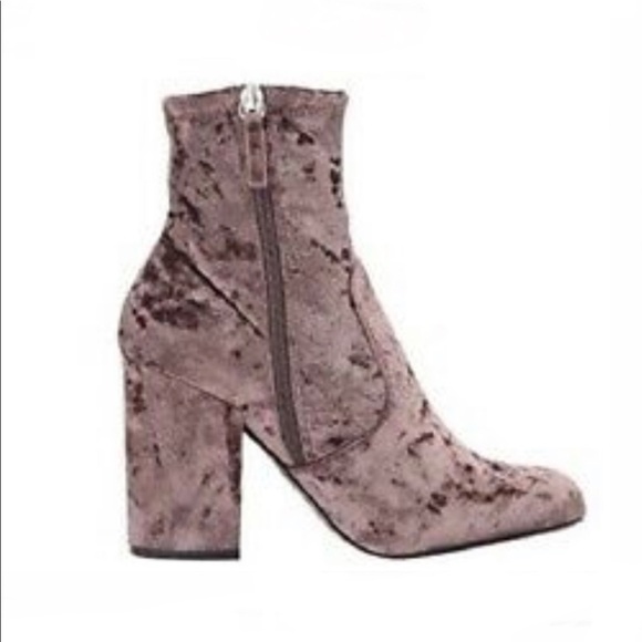 Steve Madden Velvet Gaze Bootie Taupe Size 10 - Picture 9 of 9